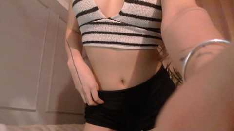 sarasuo @ chaturbate on 20231103