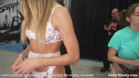 marymoody @ chaturbate on 20231104