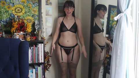 ellynaomi @ chaturbate on 20231105