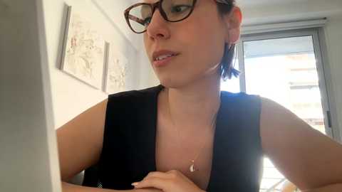 corporatebunny @ chaturbate on 20231106