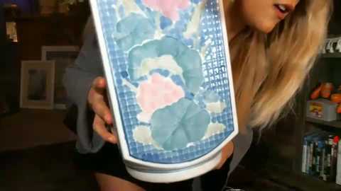 sydneyheaven666 @ chaturbate on 20231107