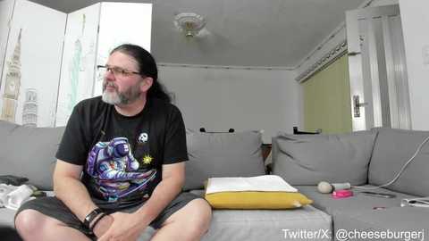 cheeseburgerjesus @ chaturbate on 20231108