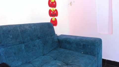 olivia_sex18 @ chaturbate on 20231108