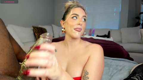 tightholestinytits @ chaturbate on 20231108