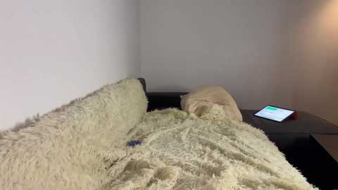 22crazyfuckers8 @ chaturbate on 20231109