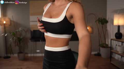 chillwithkira @ chaturbate on 20231110