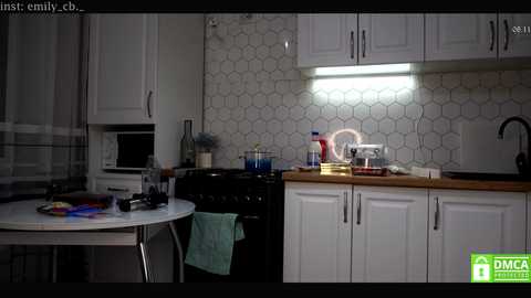 emilybatee @ chaturbate on 20231110