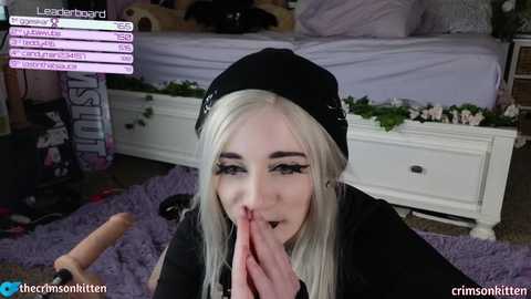 crimsonkitten @ chaturbate on 20231111