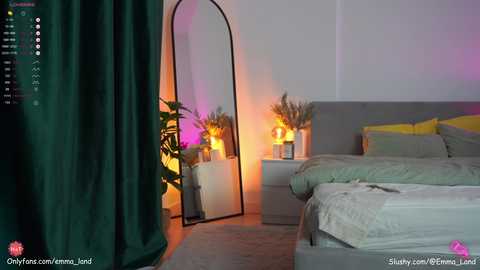 emma_land @ chaturbate on 20231111