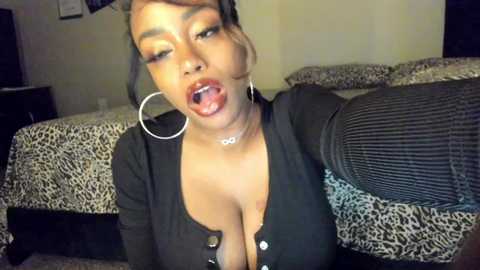 napudi1 @ chaturbate on 20231112