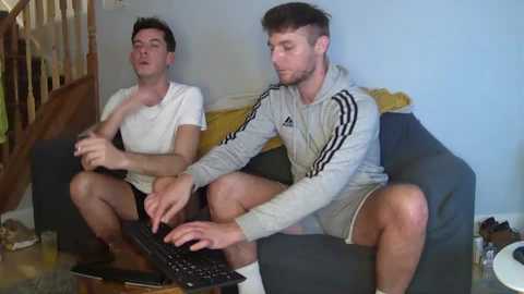 englishladxxx @ chaturbate on 20231113
