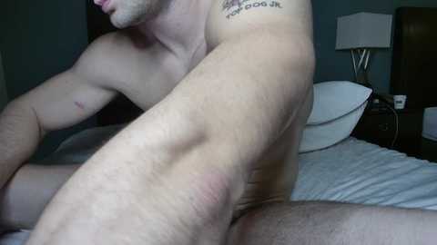 alphazack14 @ chaturbate on 20231116