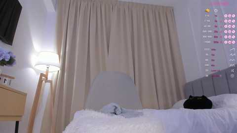 yours_mey @ chaturbate on 20231117