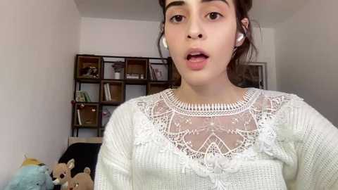 wonderland_stia @ chaturbate on 20231118