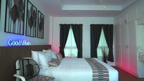 anna_shine_ @ chaturbate on 20231119