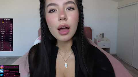 deniseone @ chaturbate on 20231119