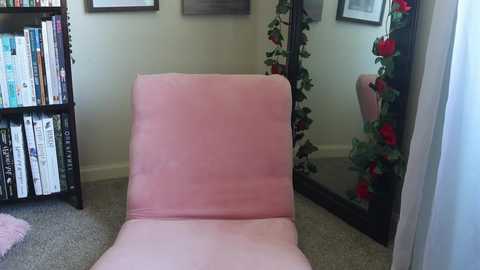 ellynaomi @ chaturbate on 20231119