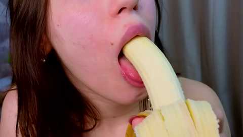 just_emmy @ chaturbate on 20231120