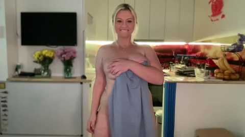 kiradivine @ chaturbate on 20231120