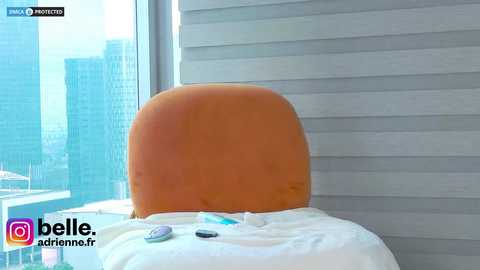 belle_adrienne @ chaturbate on 20231121