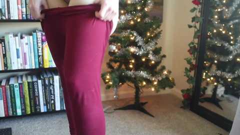 ellynaomi @ chaturbate on 20231122
