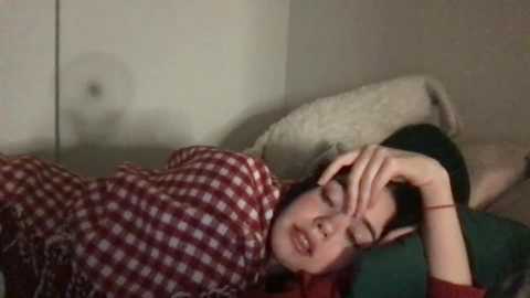 littlesugarpea @ chaturbate on 20231122
