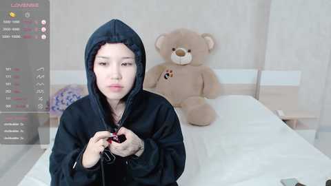 little_yena @ chaturbate on 20231123