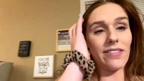 rayofsunshine_21 @ chaturbate on 20231123