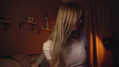 cuteelsa_ @ chaturbate on 20231125