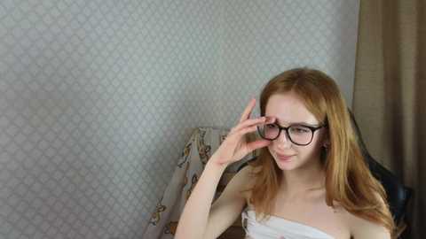 plastic_beach @ chaturbate on 20231125