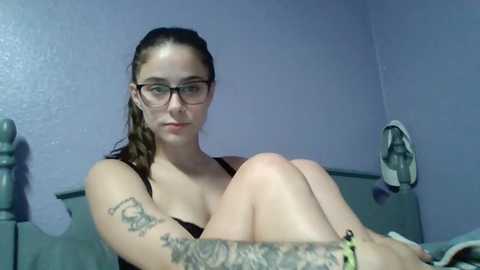avery_gonzalez1 @ chaturbate on 20231126