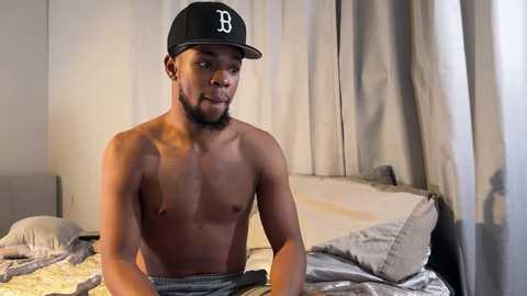 versebbd2x @ chaturbate on 20231126