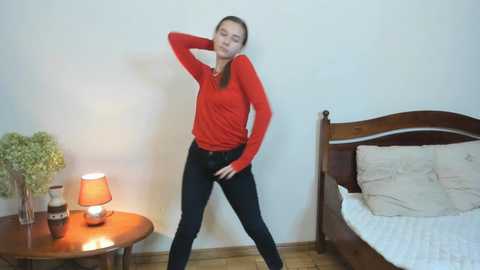 koniginb @ chaturbate on 20231127