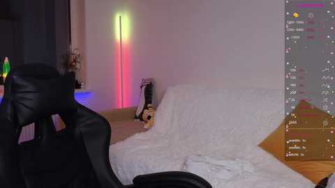 lolliruth @ chaturbate on 20231127
