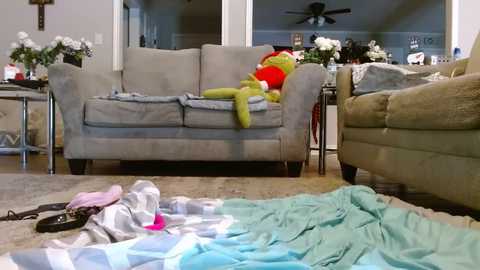 alannarack @ chaturbate on 20231129