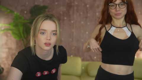 anabel054 @ chaturbate on 20231201