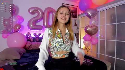 l0ve_sh0w @ chaturbate on 20231202