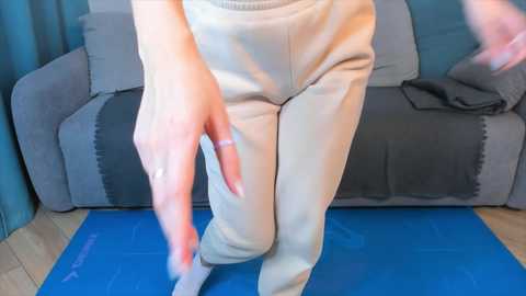 annaparks @ chaturbate on 20231203