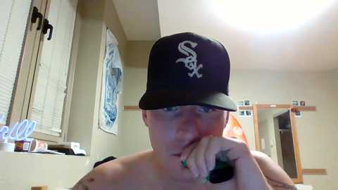 chris2861 @ chaturbate on 20231203