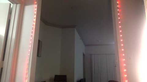 dndo21 @ chaturbate on 20231203