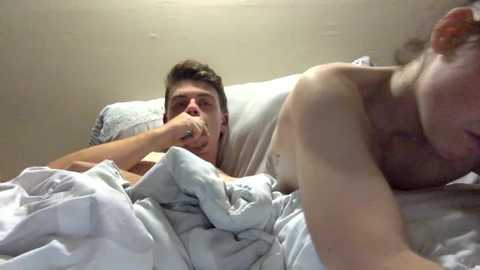 2bubz @ chaturbate on 20231204