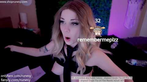 runesy @ chaturbate on 20231204