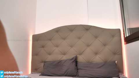 bunnyblondy @ chaturbate on 20231205