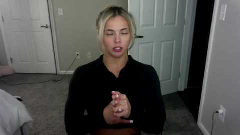 gracieparker @ chaturbate on 20231205