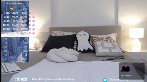 smileyouarehere @ chaturbate on 20231205