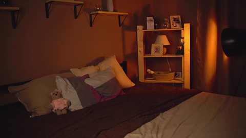 cuteelsa_ @ chaturbate on 20231206
