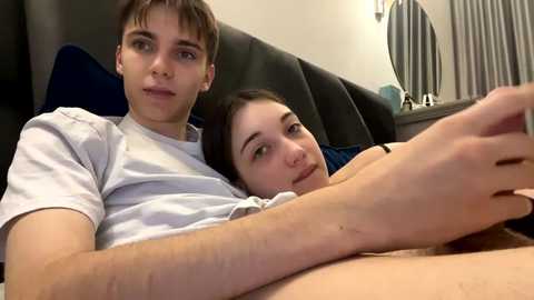luis7777hui @ chaturbate on 20231206