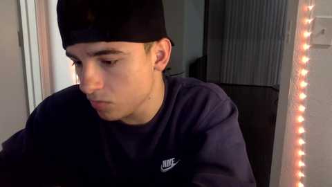 dndo21 @ chaturbate on 20231207