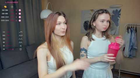 _hollydolly_ @ chaturbate on 20231209
