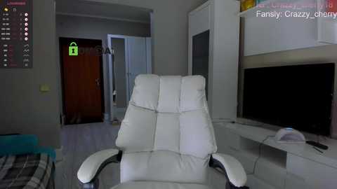 crazzy_cherry @ chaturbate on 20231210